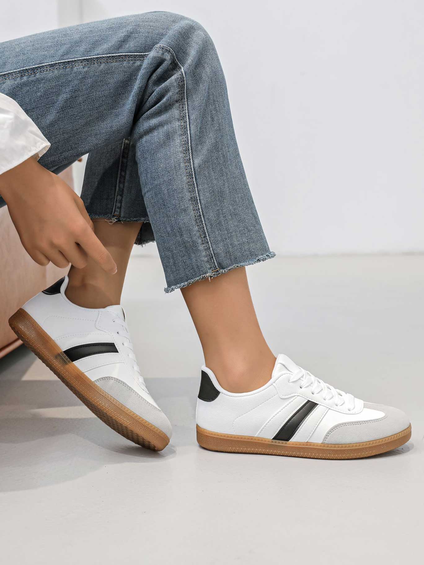 Sabrina - Sneakers med gummisål